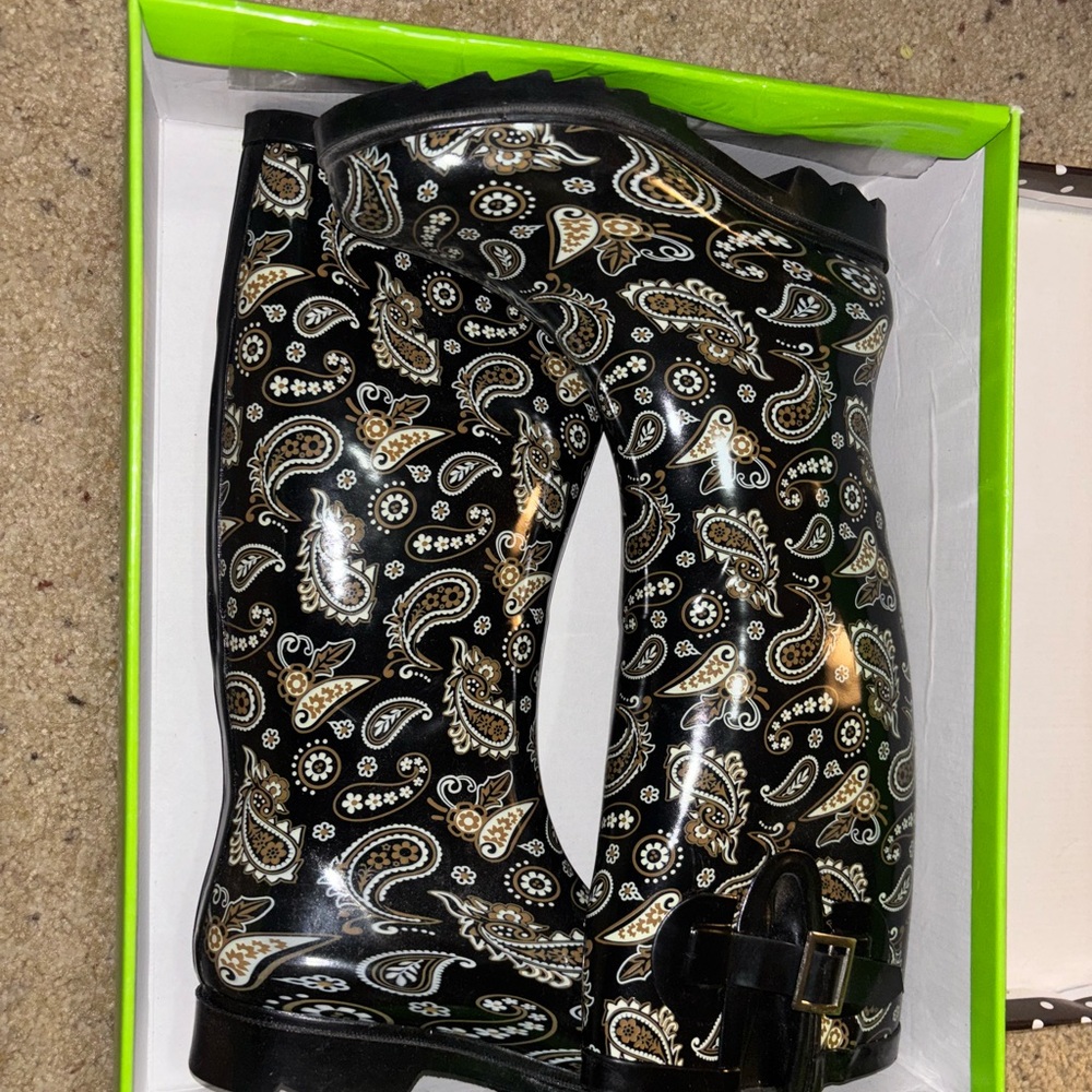 Kelly & Katie Black Paisley Rain Boots